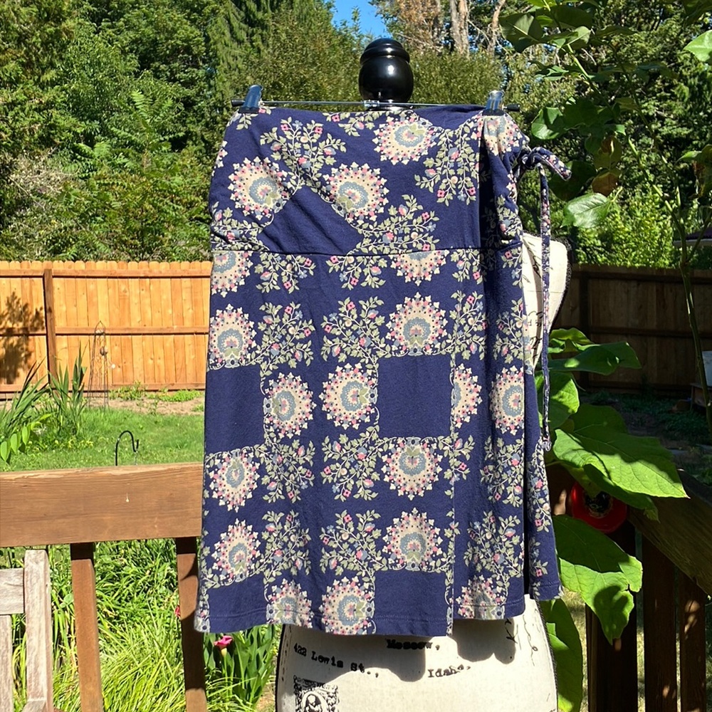Patagonia organic cotton and tencil floral skirt